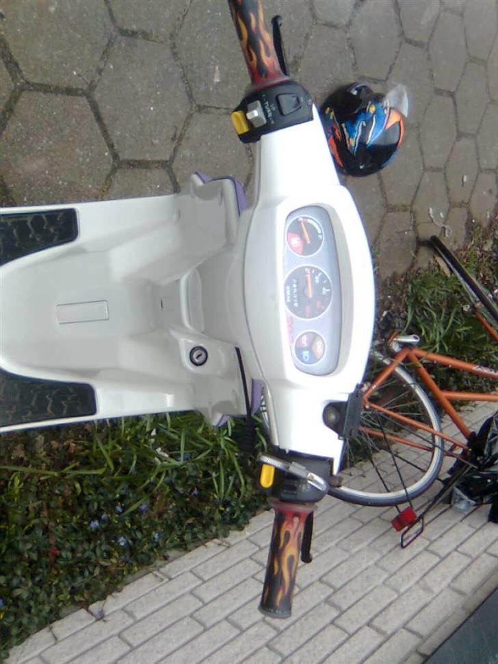 PGO Big Max billede 7