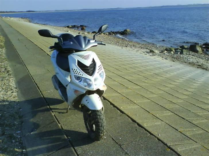 Peugeot speet fight 2  billede 4