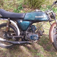 Suzuki K50 DB 4 Gear - byttet