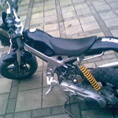 Suzuki      Street Magic [SOLGT]