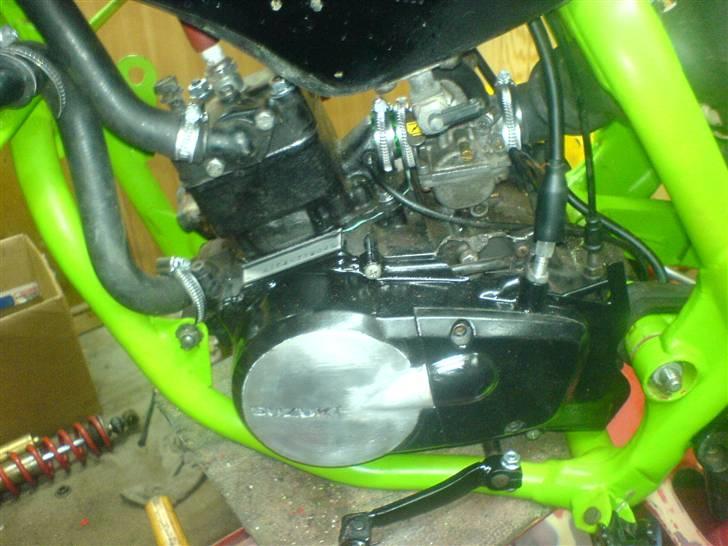 Suzuki RMX LC ÐÐ SOLGT! - nyt billede motor venstre side billede 9