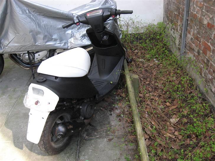 Yamaha Jog FS. Solgt :( billede 3