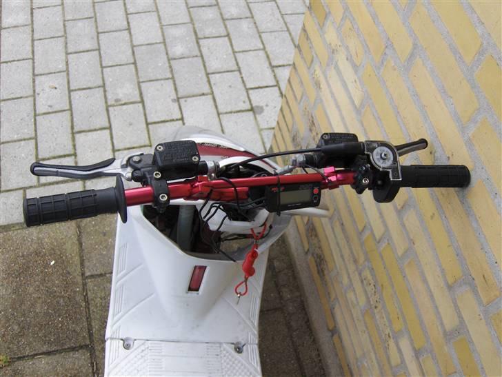 Yamaha jogrox [SOLGT] billede 3