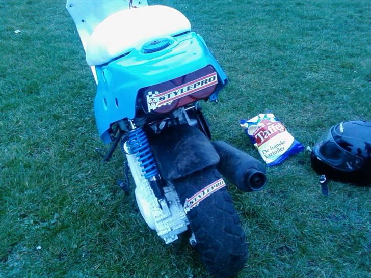 PGO hot 50 ( solgt 6.200 kr ) - de klistermærke er bare lige på for sjov :P hehe billede 17