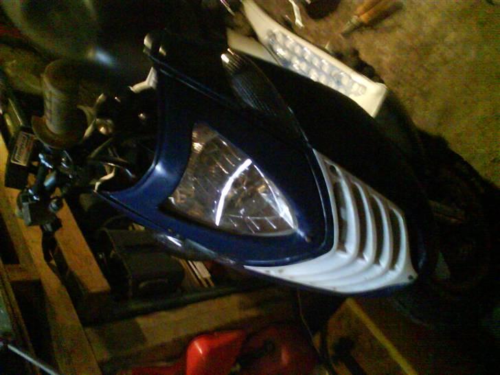 Aprilia Sonrox Evo Under Kniven! billede 2