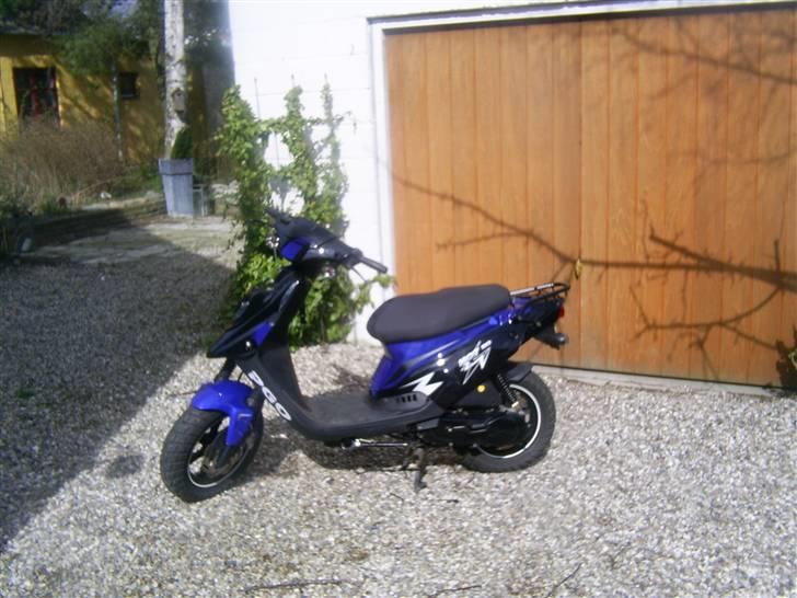 PGO HOT 50 - SOLGT billede 1