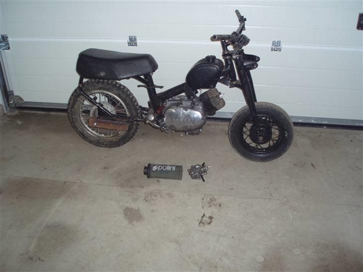 {{currentPhoto.altText}} billede {{currentPhoto.number}}