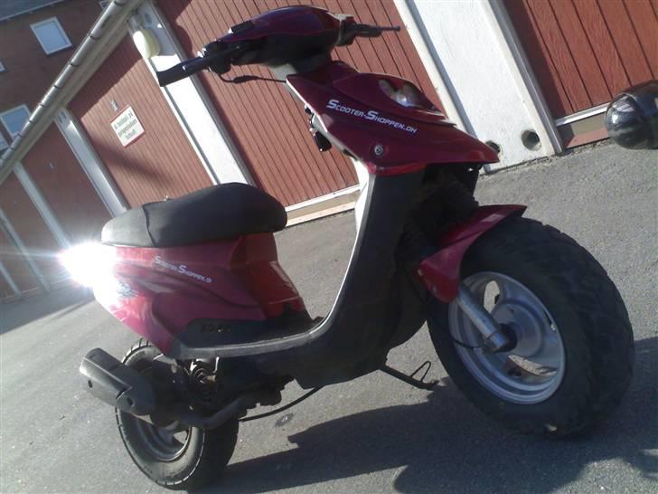 PGO HOT 50 billede 1