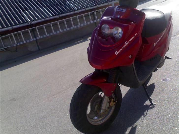 PGO HOT 50 billede 2