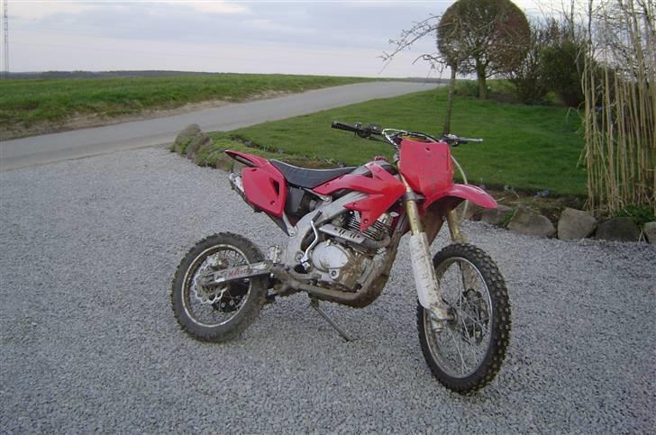 MiniBike crosser byttede billede 2