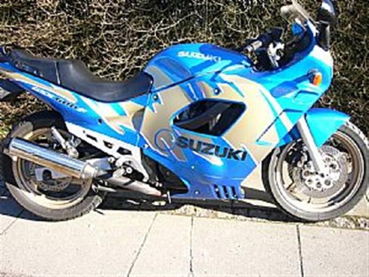 CPI Popcorn - Min gamle Suzuki GSX600F som kæresten nu har overtaget billede 14