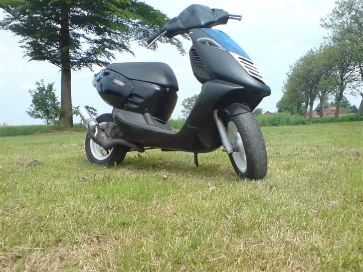 Aprilia sonic byttet - nyt taget mandag d 26-05-08 billede 4