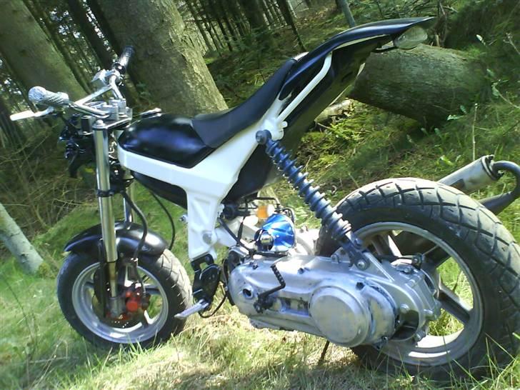 Suzuki Street magic ( SOLGT ) - Nu   16/4/08 billede 3