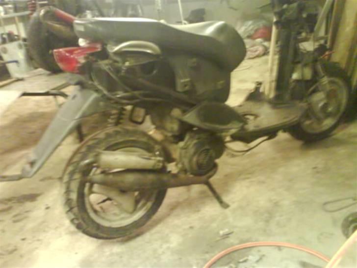 Yamaha neos byttet billede 3