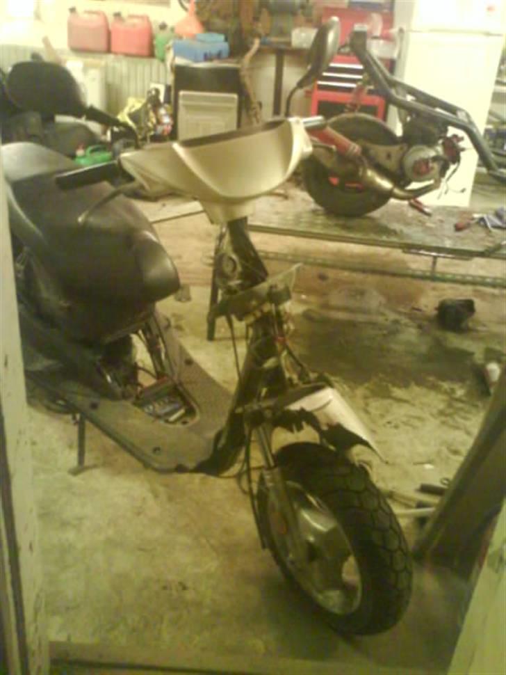 Yamaha neos byttet billede 5