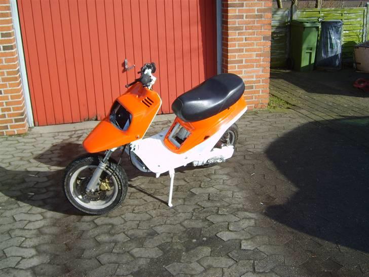 MBK Booster (SOLGT) billede 3