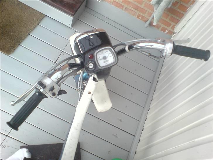 Suzuki FZ50 - Styr. billede 4