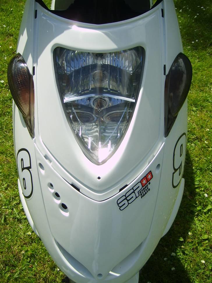 Aprilia Sonic SMADRET - med ac grillen billede 5