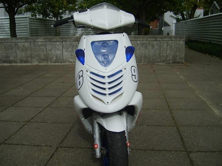 Aprilia Sonic SMADRET - fronten billede 7