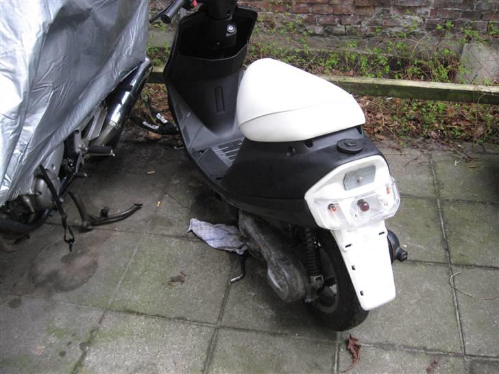 Yamaha Jog FS. Solgt :( - Nu med sidelister(kanter) billede 8