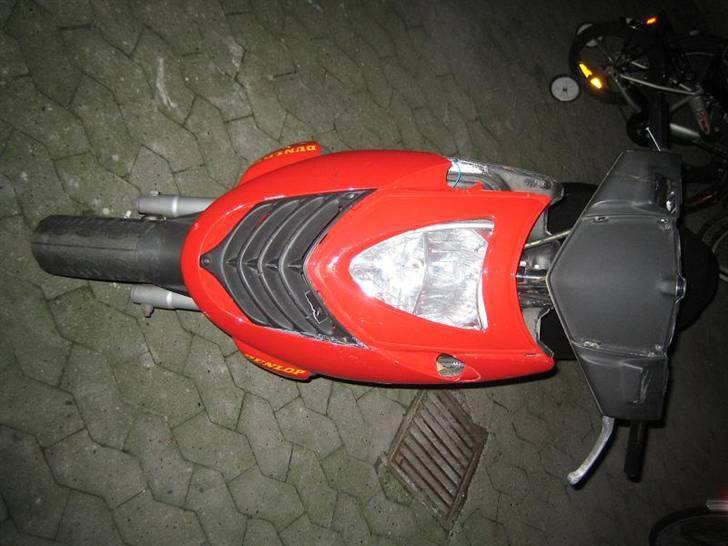 Aprilia Sonic Solgt for 3500kr. - Efter Spasserne havde valgt at Stjæle den :(:( billede 3