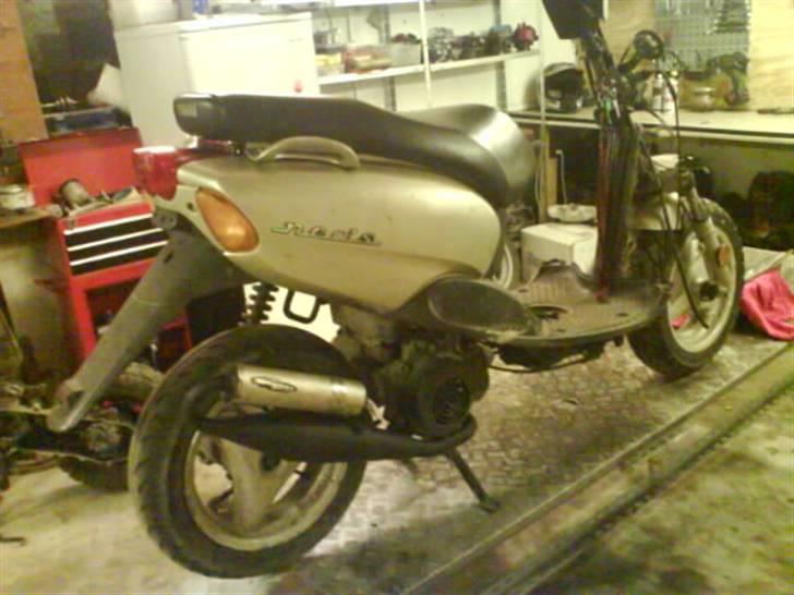 Yamaha neos byttet billede 7