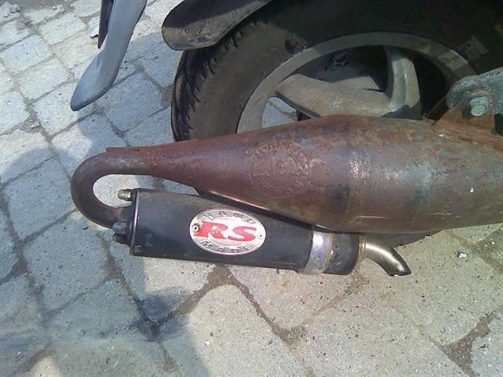 Piaggio Old Zip (NYE BILLEDER) - Lavence knæk.. ikke det beste, men rykker okay, går på hjul ;) billede 4