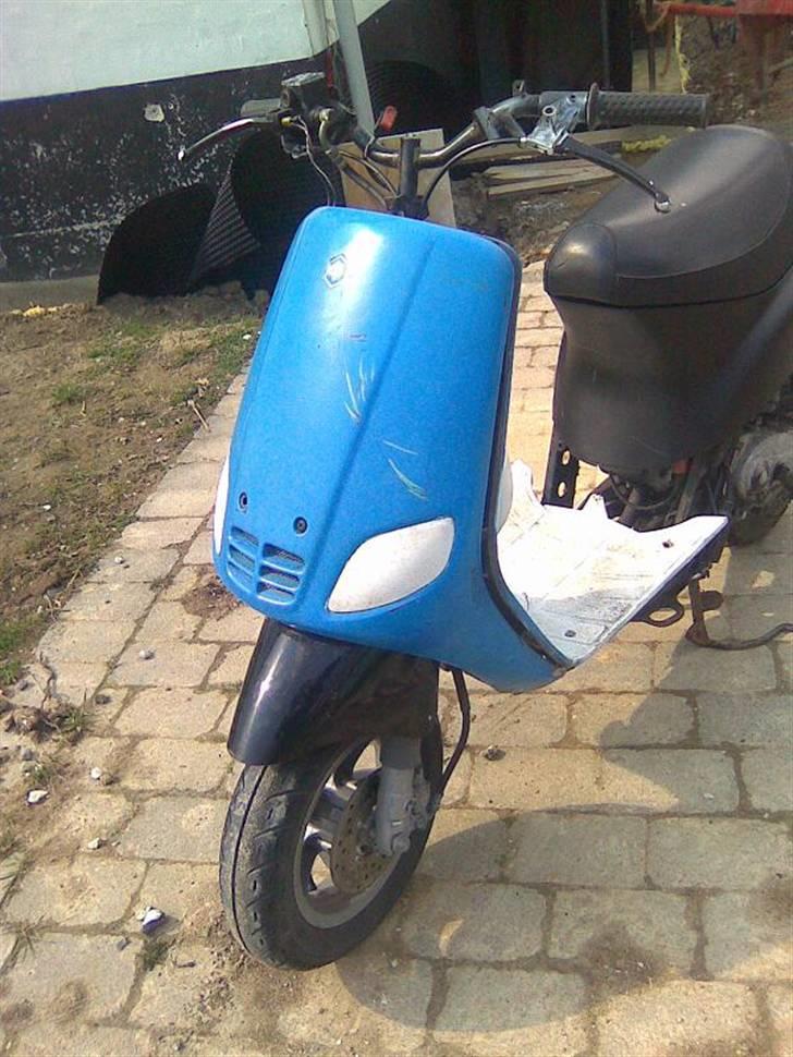 Piaggio Old Zip (NYE BILLEDER) - et til forfra .. :) billede 5