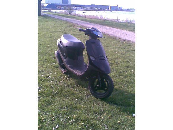 {{currentPhoto.altText}} billede {{currentPhoto.number}}