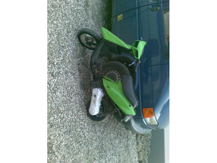 {{currentPhoto.altText}} billede {{currentPhoto.number}}