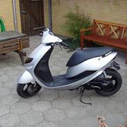 Suzuki Estilete