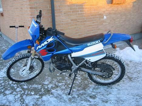 Suzuki RMX billede 2