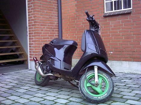 Piaggio Zip (TILSALG) - En dejlig lille scooter billede 1