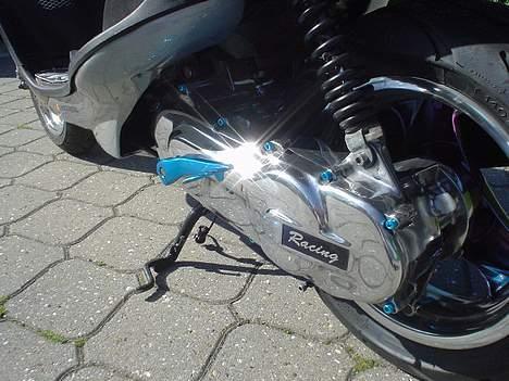 Yamaha Neos LC - Blankpoleret motor. billede 7