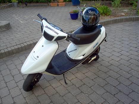 Yamaha Jog FS - Solgt :( - Klar til ræs ! Bare kom an ..... billede 9