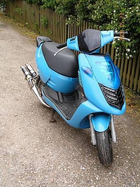 Aprilia sonic [SKY BLUE] - kommer bedre billeder snart billede 4