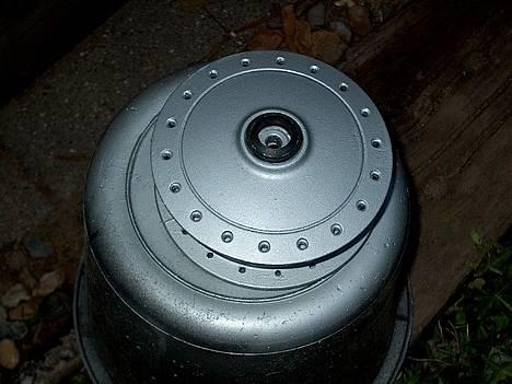 Honda CD 50 - Det nymalede nav. billede 7