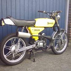 Yamaha fs-1 byttet med zip ;)