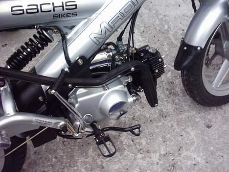 Sachs MadAss *SOLGT* billede 5