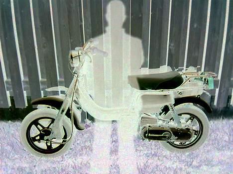 Suzuki FZ50 billede 3