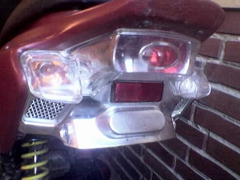 Yamaha BWs NG **TIL SALG** - Min "Lexus-style" baglygte.. billede 5