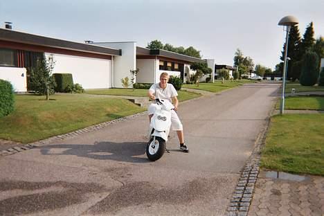 PGO hot 50  billede 1