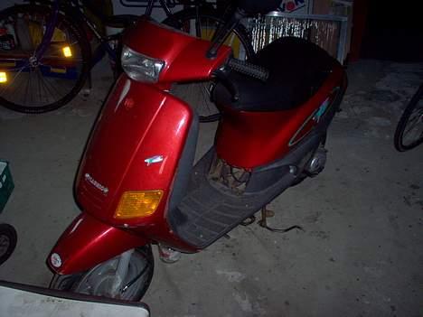 Piaggio Zip "SOLGT" billede 1