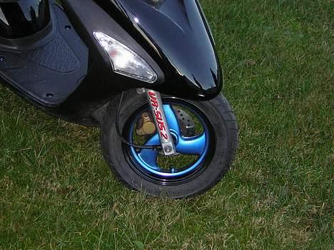 Honda SFX - Solgt - Mmmm... Nymalet fælge  ^_^  billede 2