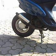 Gilera stakler