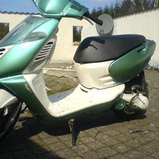 Aprilia Sonic (SOLGT)