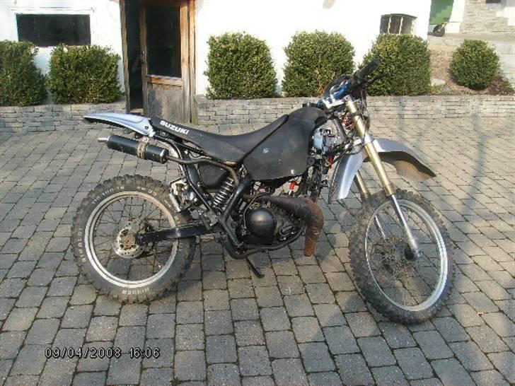 Suzuki Rmx billede 1