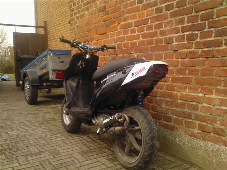 PGO Hot50 - Solgt, uden motor - Billedet er vendt om, men får taget nogen nye snart - se det på udstødningen :P billede 2