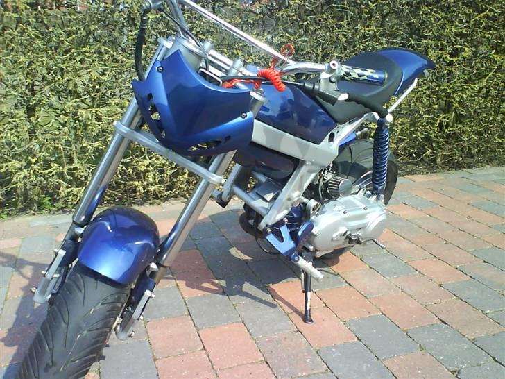 Suzuki Street magic ( SOLGT ) - 10/4 - 08 billede 12