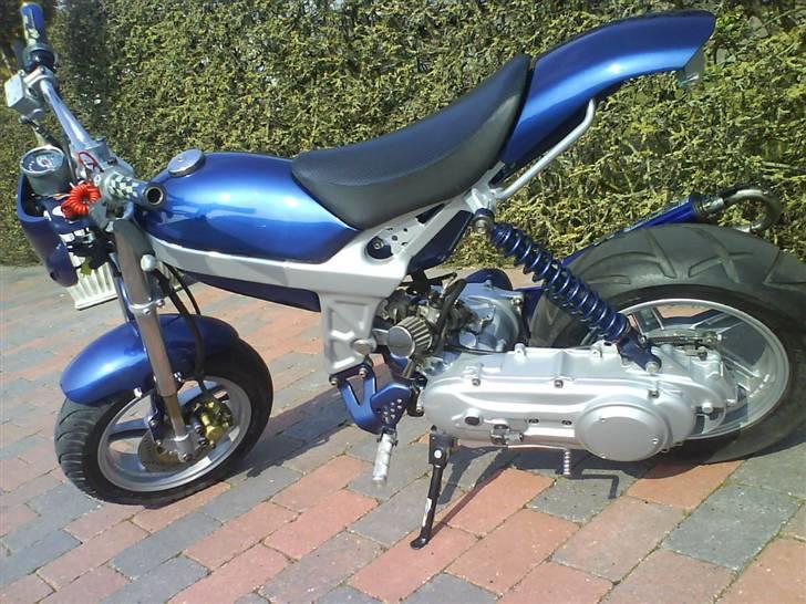 Suzuki Street magic ( SOLGT ) - 10/4 - 08 billede 13